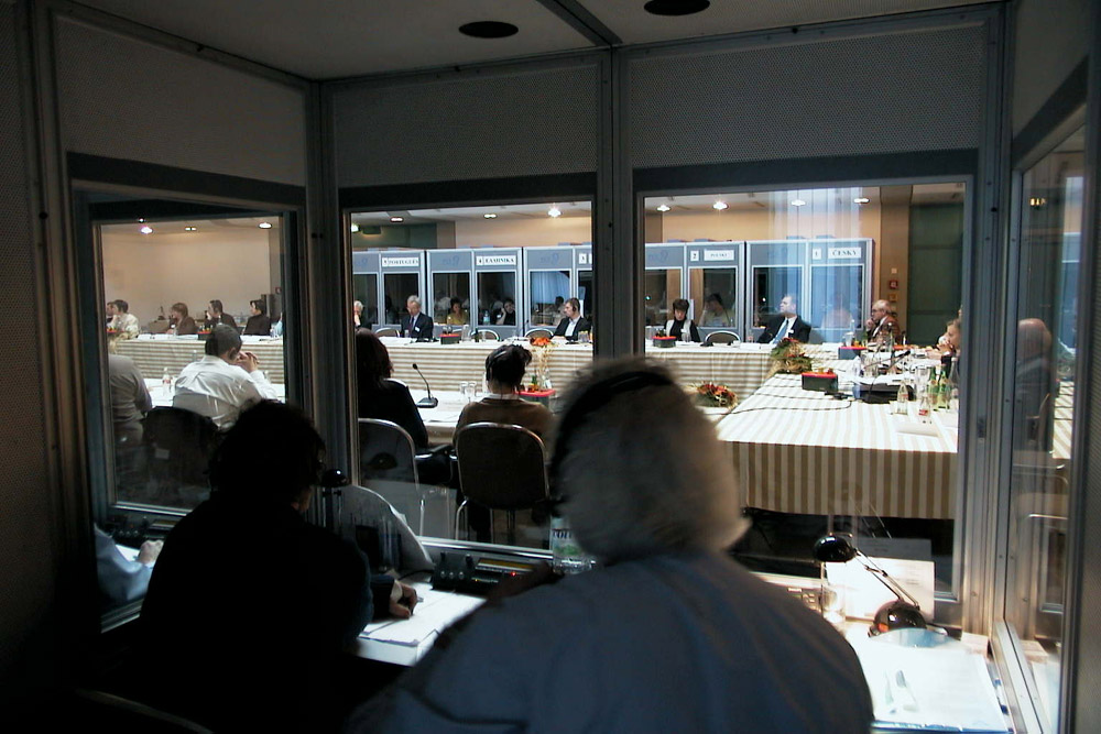 Conference interpreting at a European works council meeting